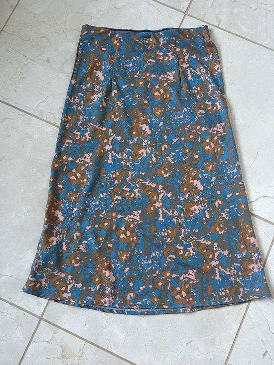 Prana Dresses & Skirts - Prana “Wild at Heart” Blue Floral-Print Midi Skirt w/ Pink & Brown Accents Small